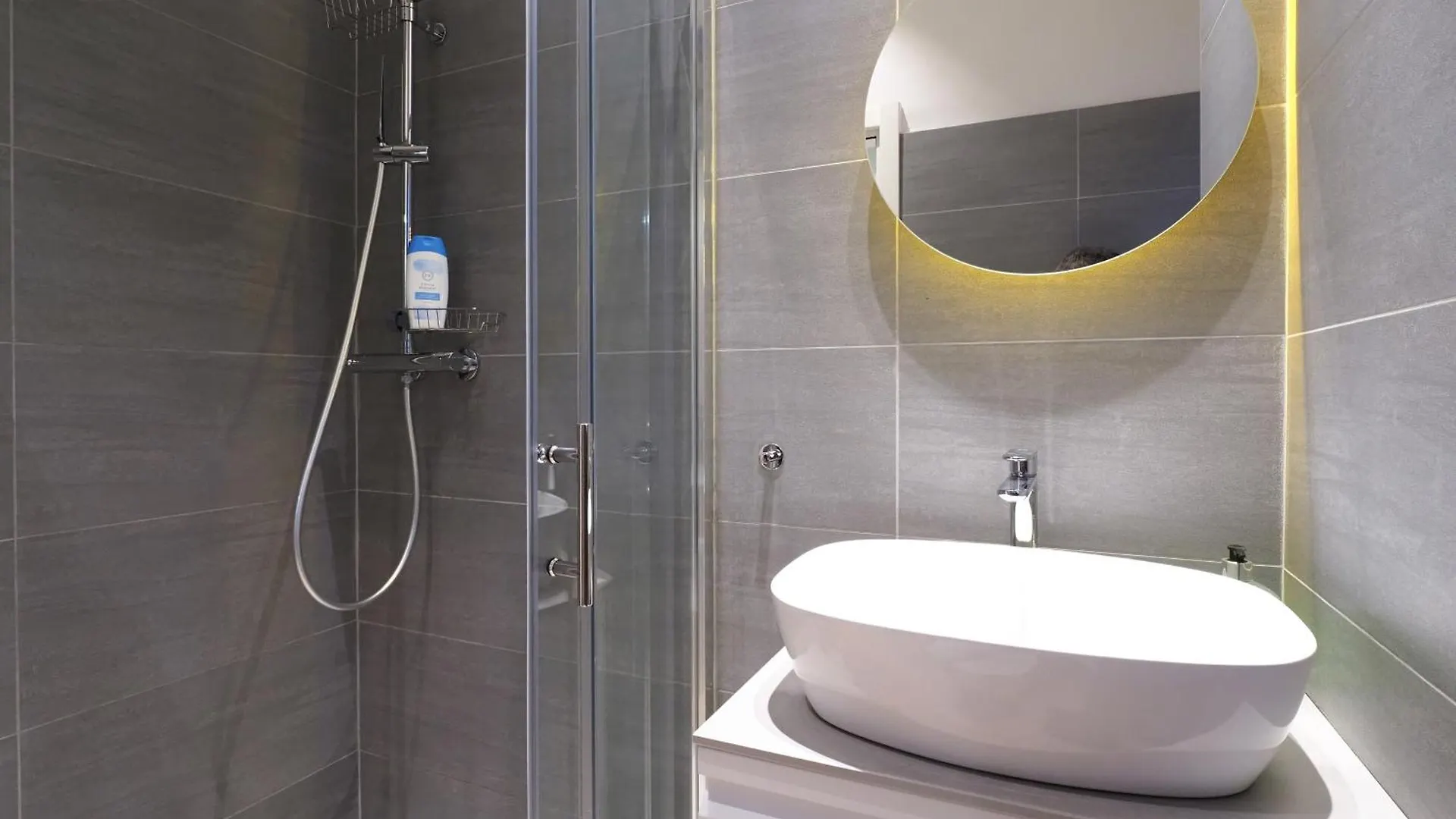 Primopiano - Beato Angelico Apartment Milan